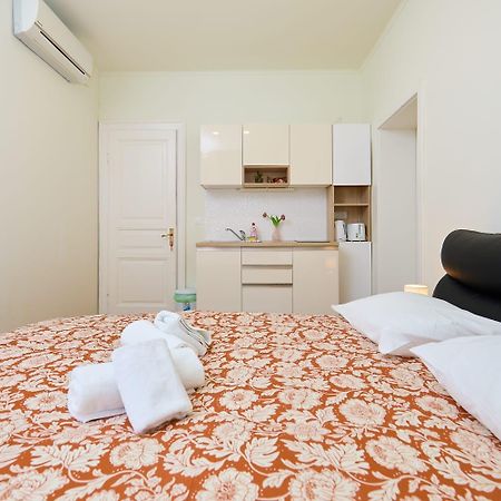 Spacious 4 Bedroom Dubrovnik Apartment מראה חיצוני תמונה